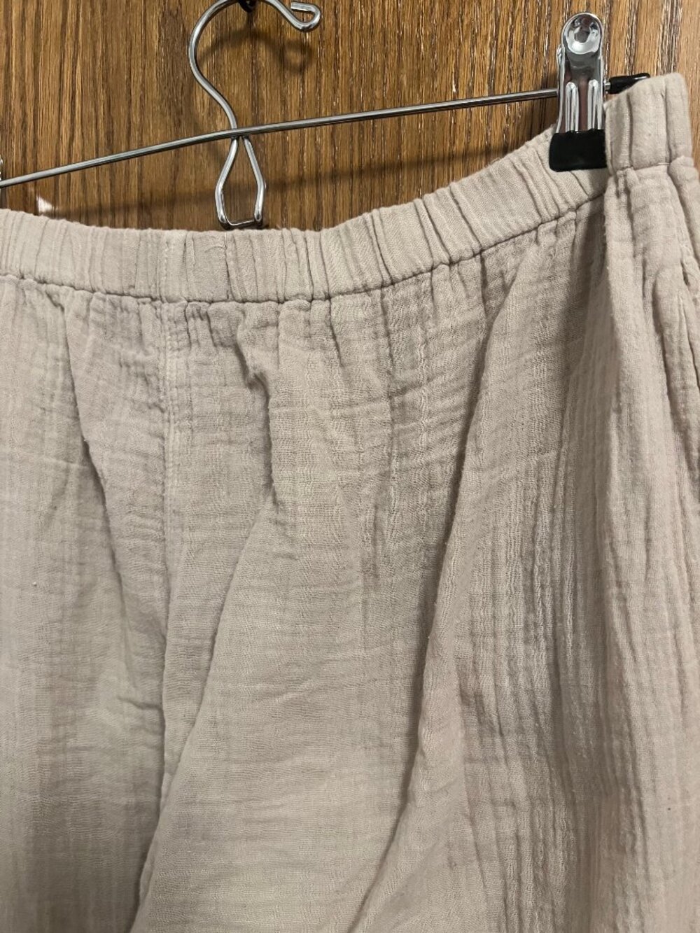 Honest Cotten beige trousers - L/XL - Picture 2 of 4